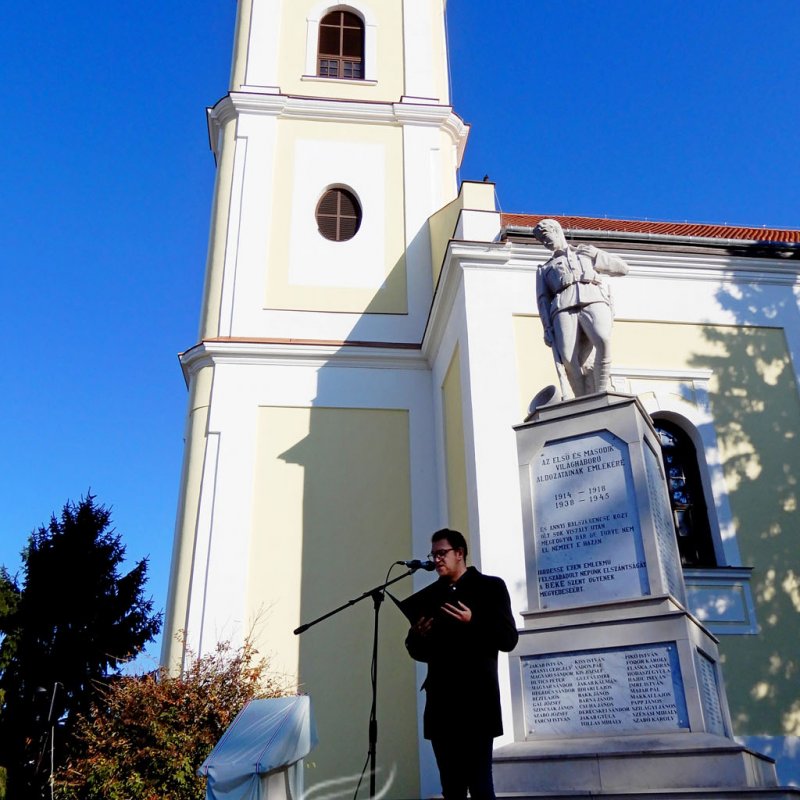 Emléktábla avatás 07